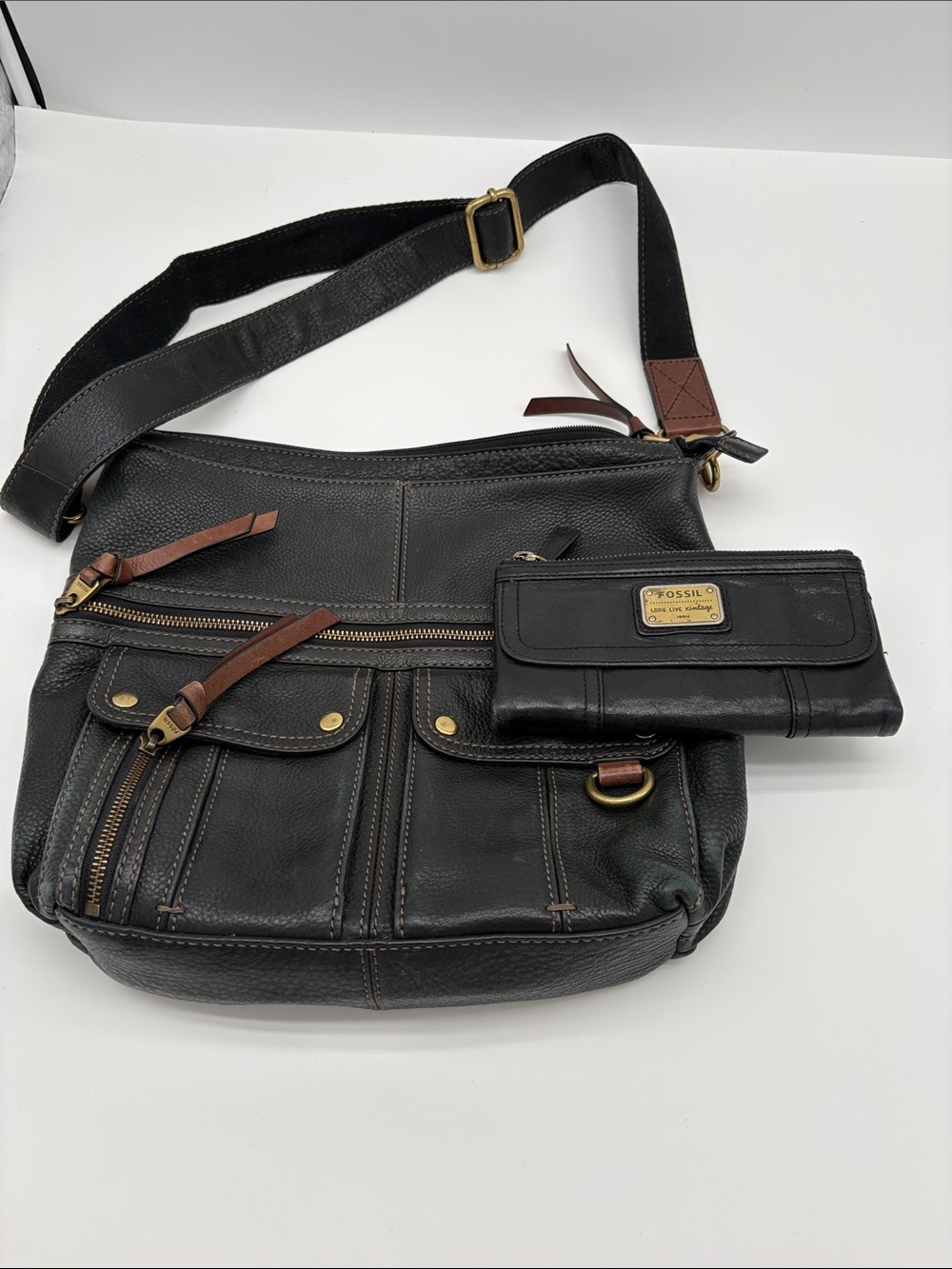 Fossil Morgan Black Leather Traveler Messenger Bag Matching Wallet BLEMISH